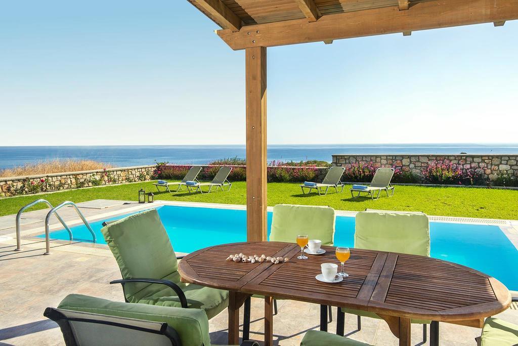Olga Luxury Beach Front Villas Lakhaniá Exterior foto